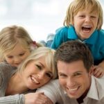 راه های ایجاد فضای مثبت در خانواده و ارتباط موثر با کودک